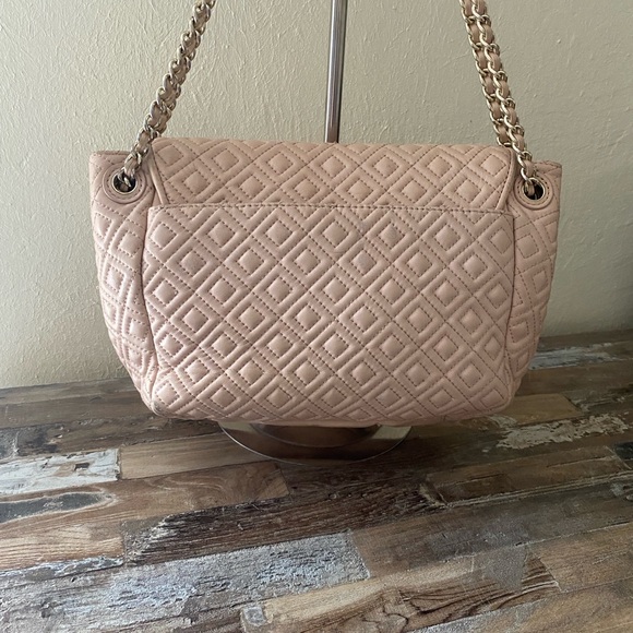 Tory Burch Tan Quilted Shoulder Bag with Chain Strap - Picture 4 of 16